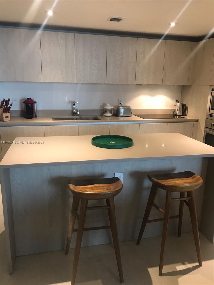 4111 SOUTH OCEAN DRIVE CO - Residential