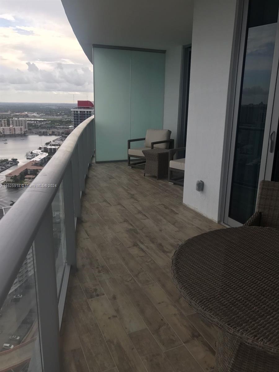 4111 SOUTH OCEAN DRIVE CO - Residential