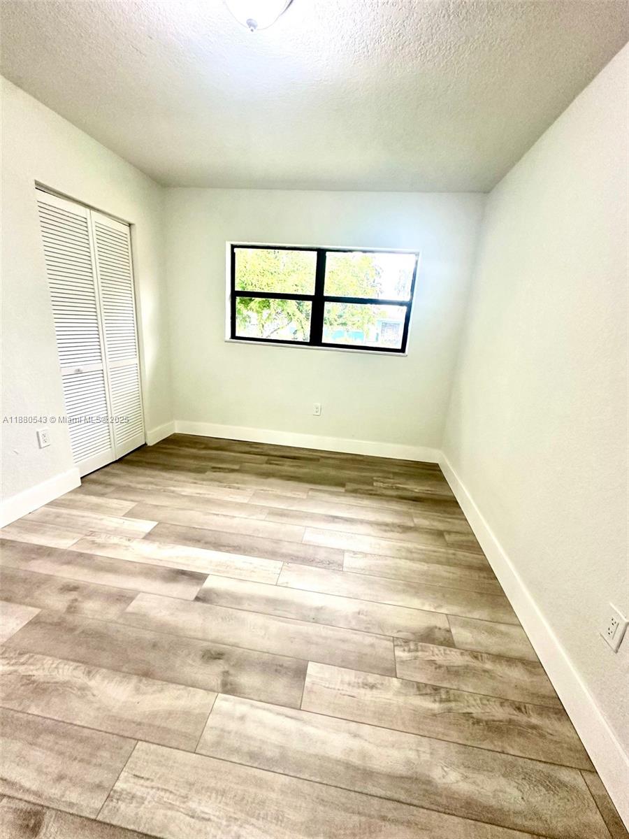 SCOTT LAKE MANOR SEC 7 - Residential