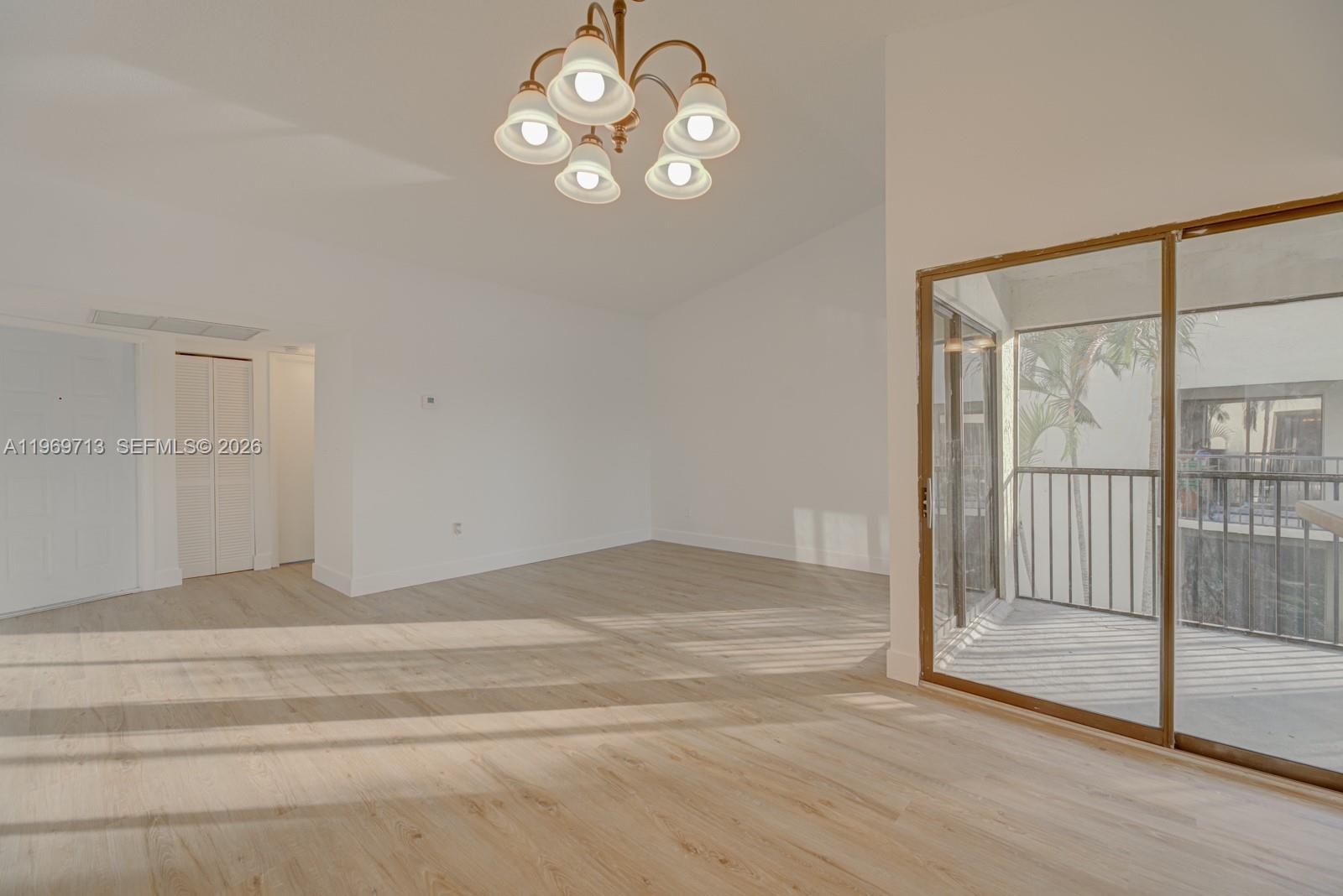 LAKESHORE CONDO 3 - Residential Lease