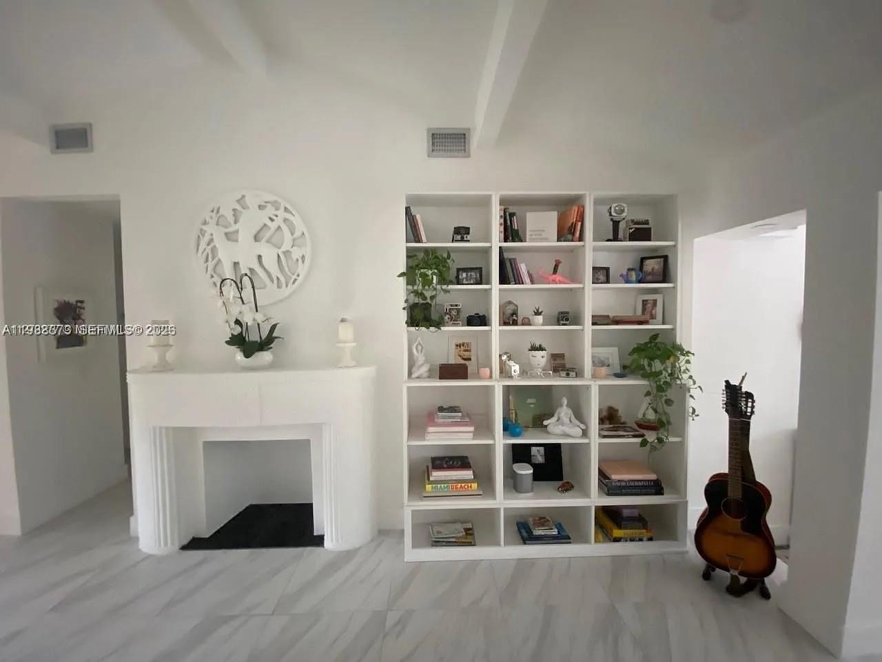 SHERWOOD FOREST - Residential Lease