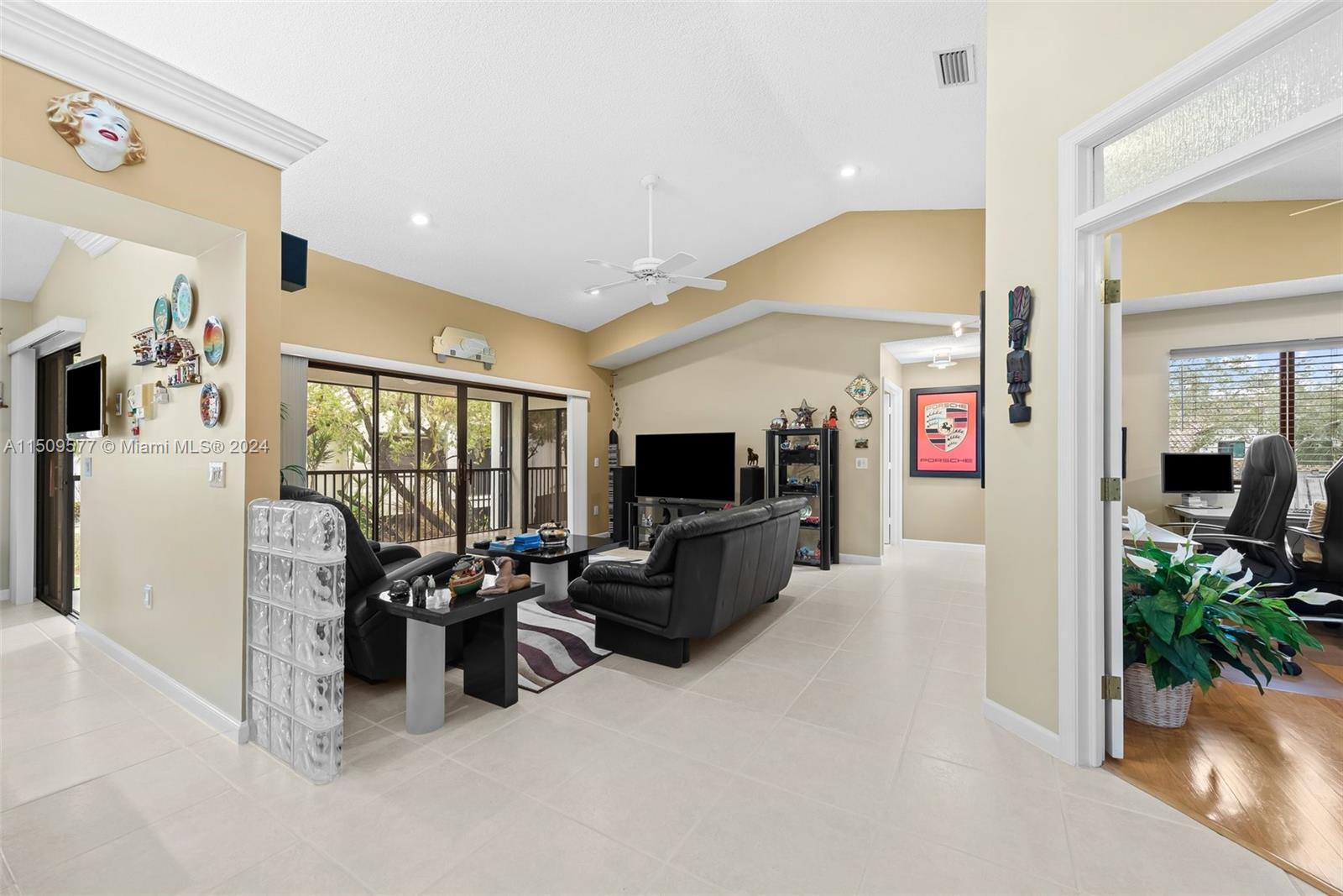 CARRIAGE HOMES AT TERRAMA - Residential