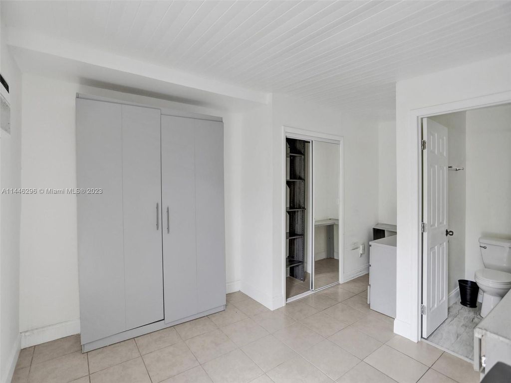 Photo of 820 Petunia Dr #A, Plantation, FL 33317 (MLS # A11446296)