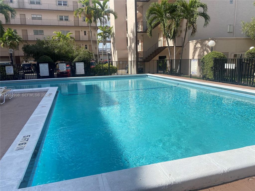 Photo of 1950 W 54th St #105, Hialeah, FL 33012 (MLS # A11952938)