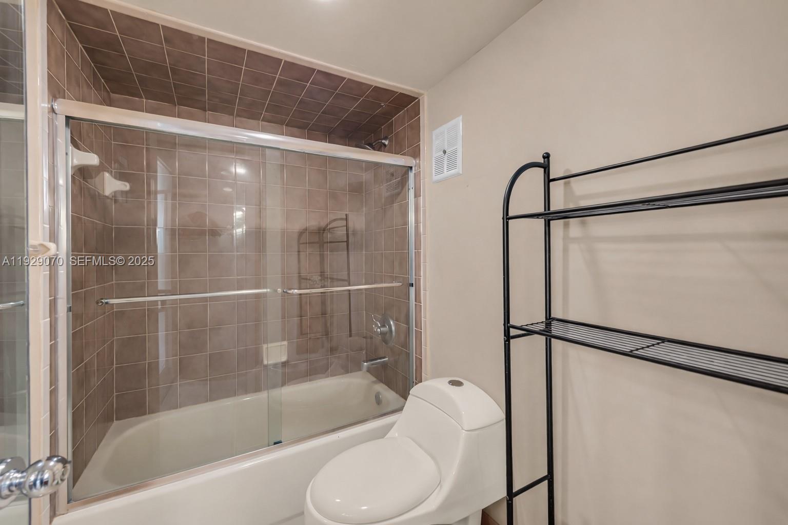 PORTUGAL TOWERS CONDO - Residential