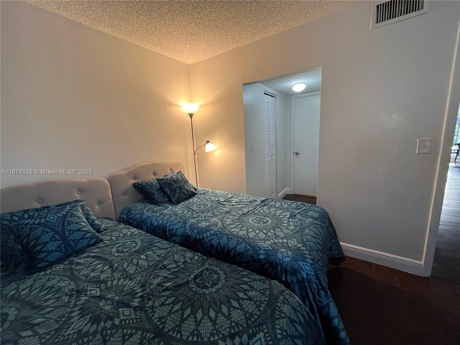 VILLAS AT MEADOW LAKES - Residential Lease