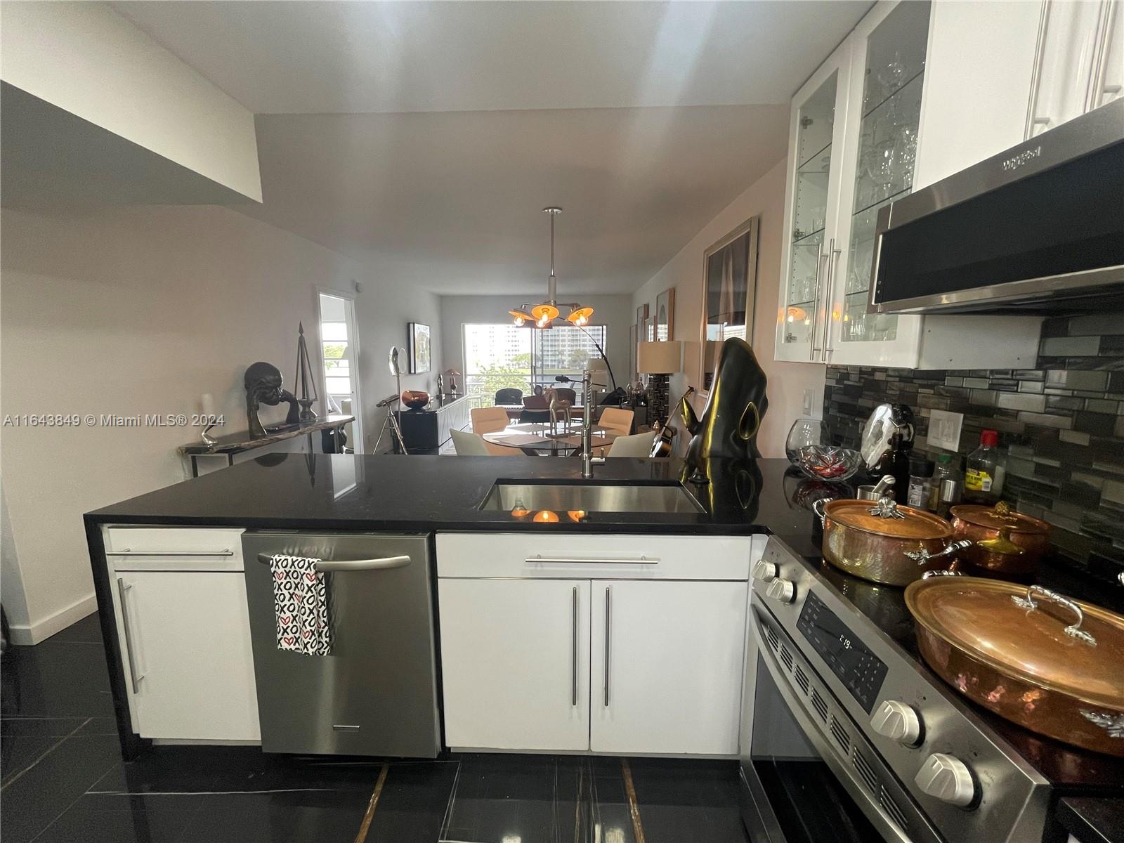 NO 6 PALM-AIRE COUNTRY CL - Residential