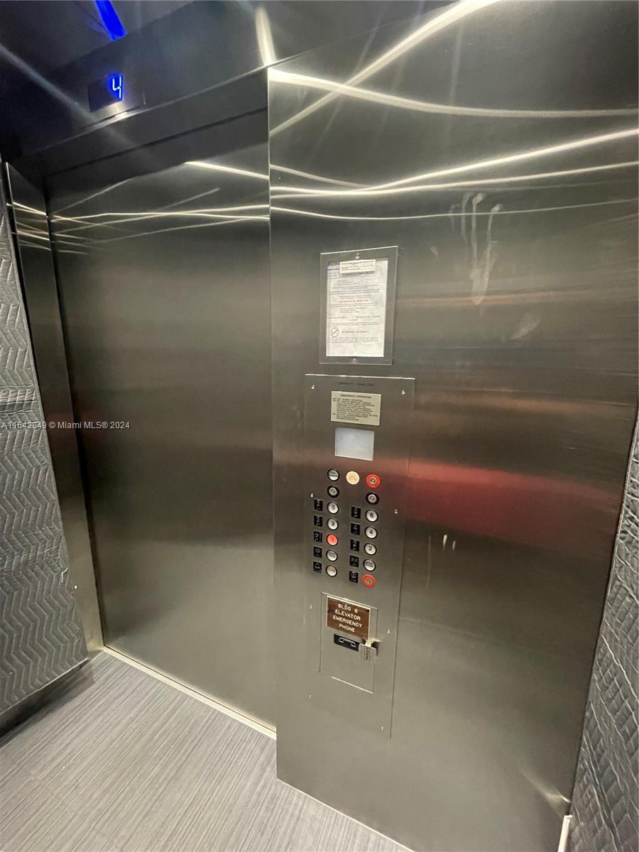 NO 6 PALM-AIRE COUNTRY CL - Residential