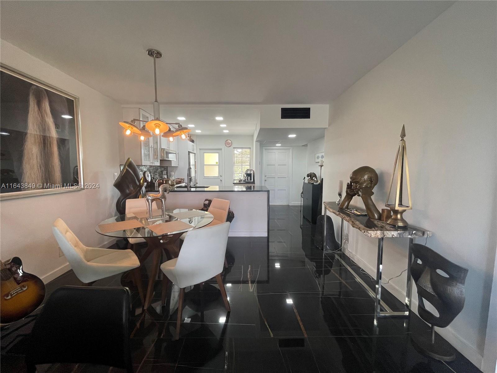 NO 6 PALM-AIRE COUNTRY CL - Residential
