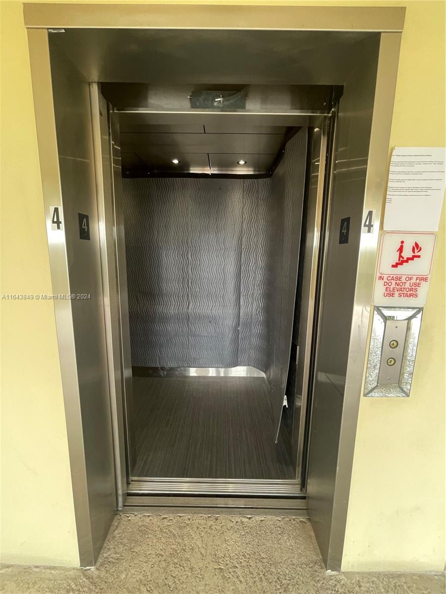 NO 6 PALM-AIRE COUNTRY CL - Residential