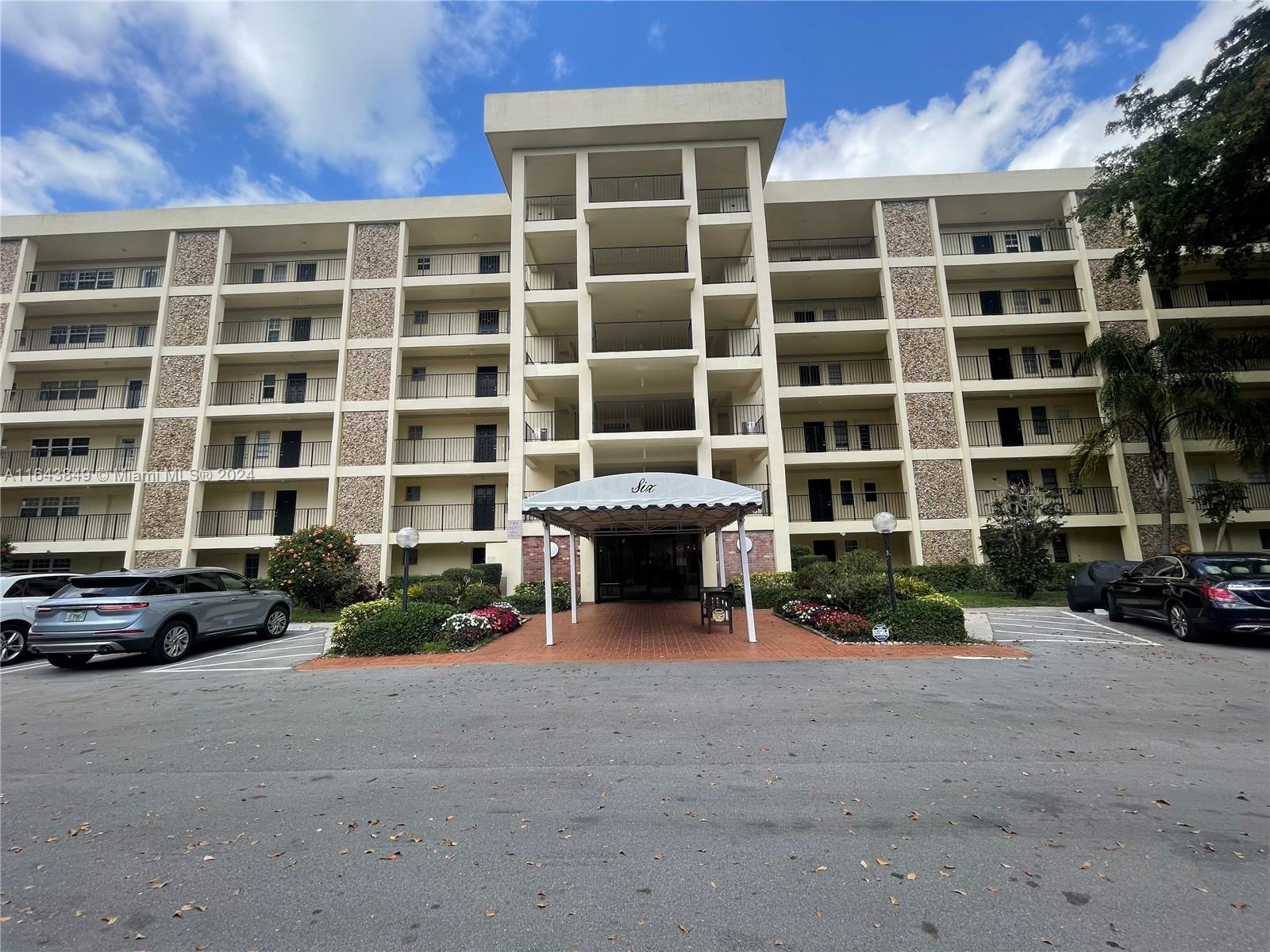 NO 6 PALM-AIRE COUNTRY CL - Residential
