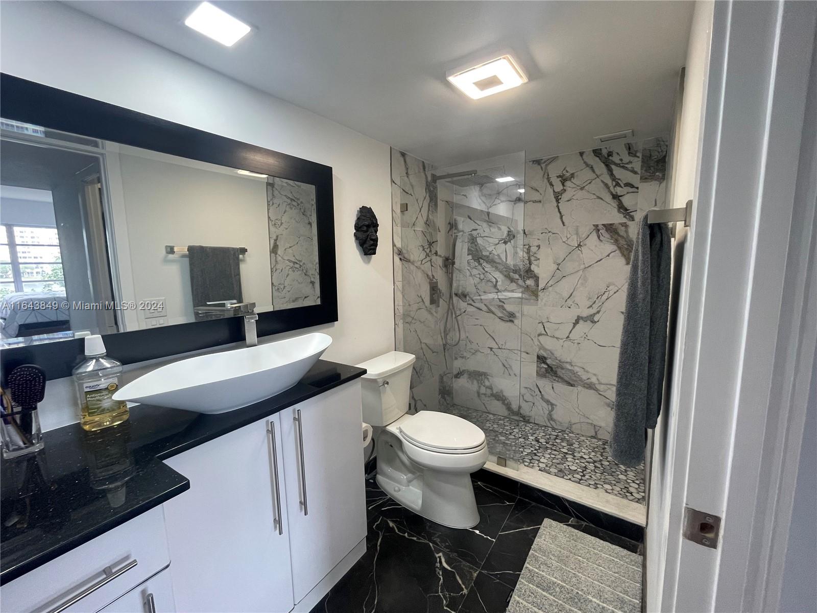 NO 6 PALM-AIRE COUNTRY CL - Residential