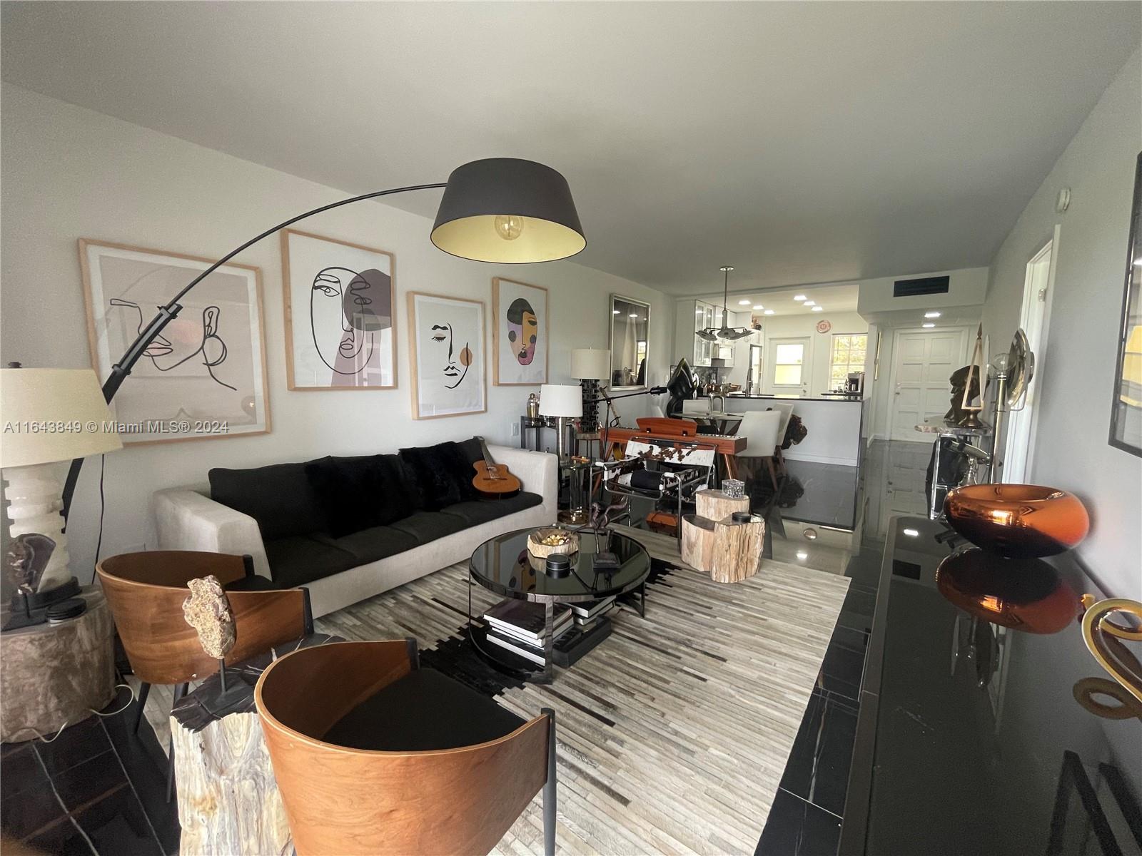 NO 6 PALM-AIRE COUNTRY CL - Residential