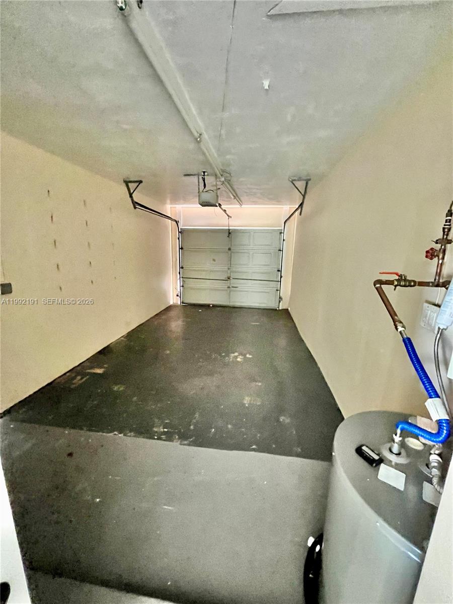 ROYAL PALM ACRES FIFTH SE - Residential