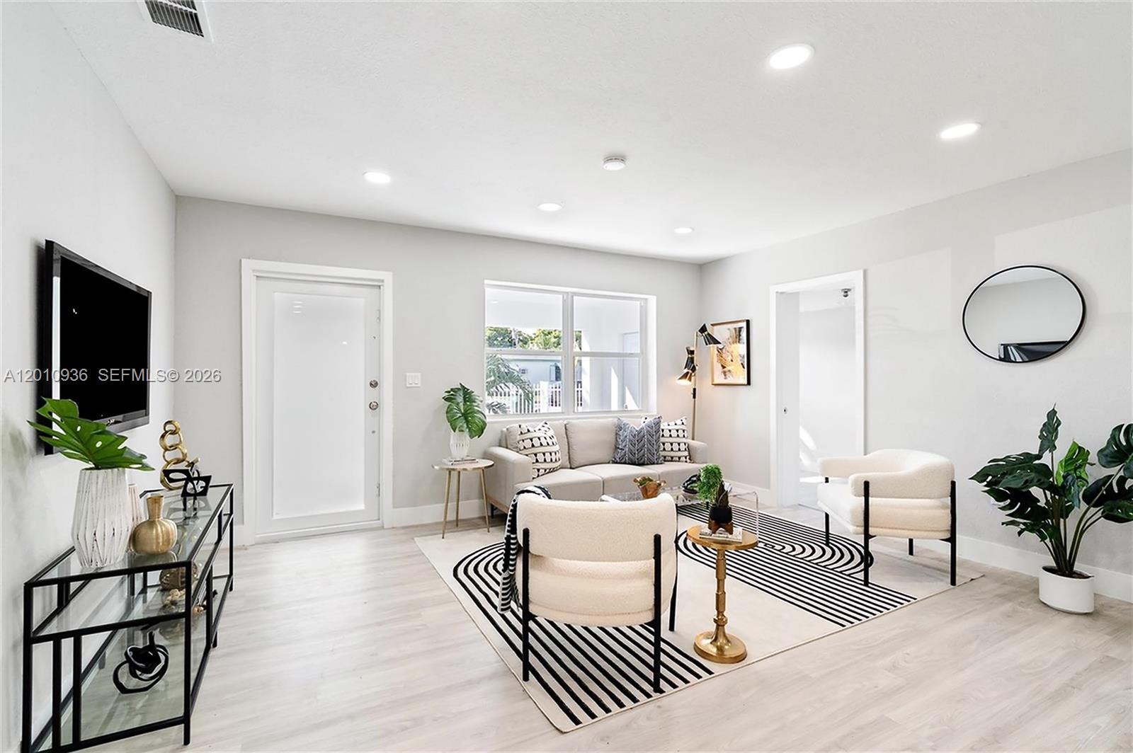 925 NW 84th St