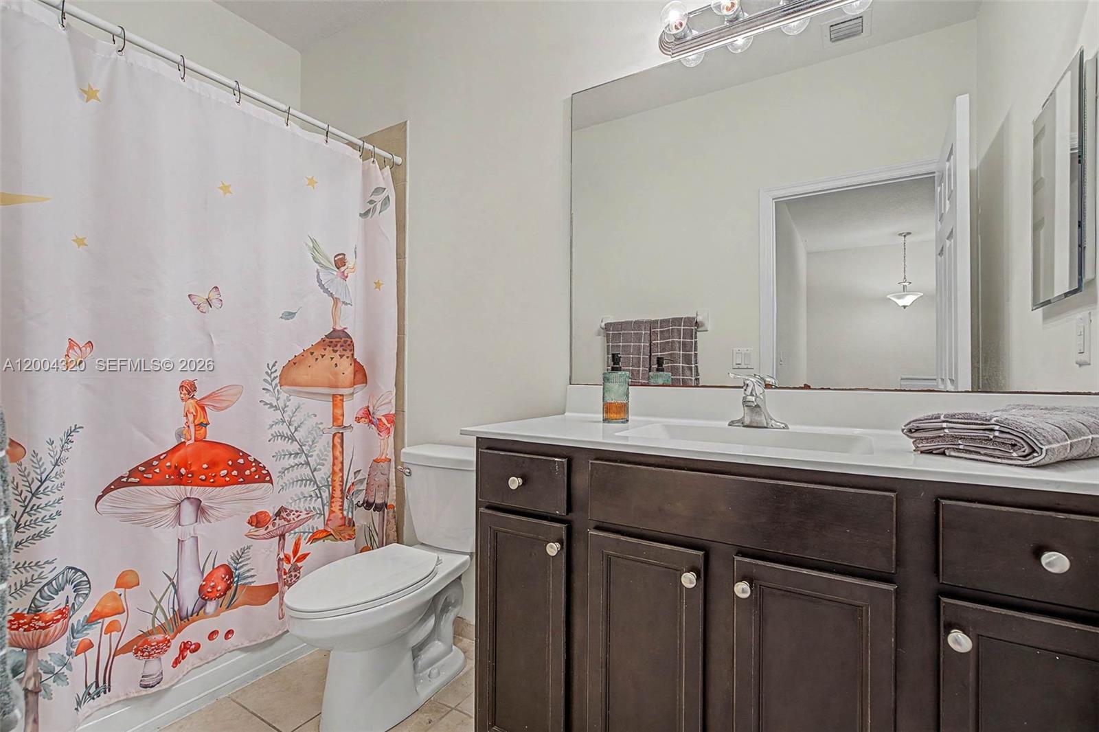 COCO PALM ESTATES - Residential