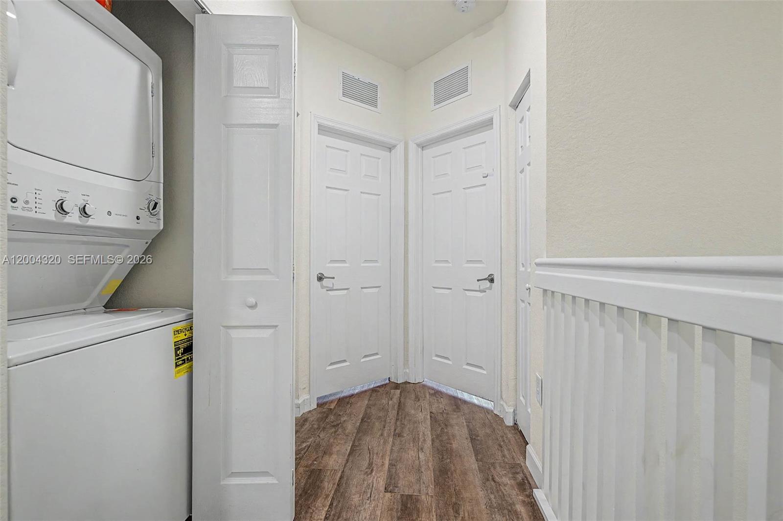 COCO PALM ESTATES - Residential