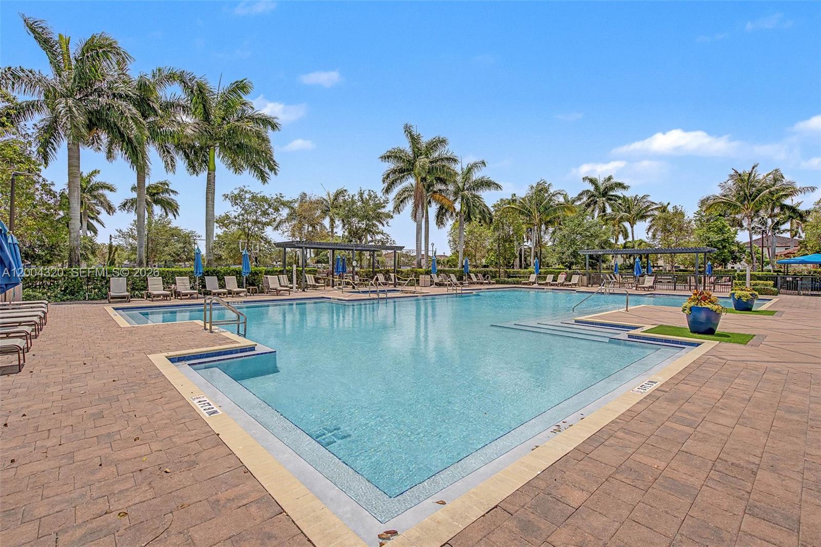 COCO PALM ESTATES - Residential