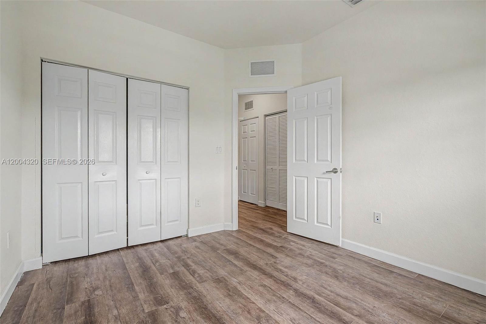 COCO PALM ESTATES - Residential