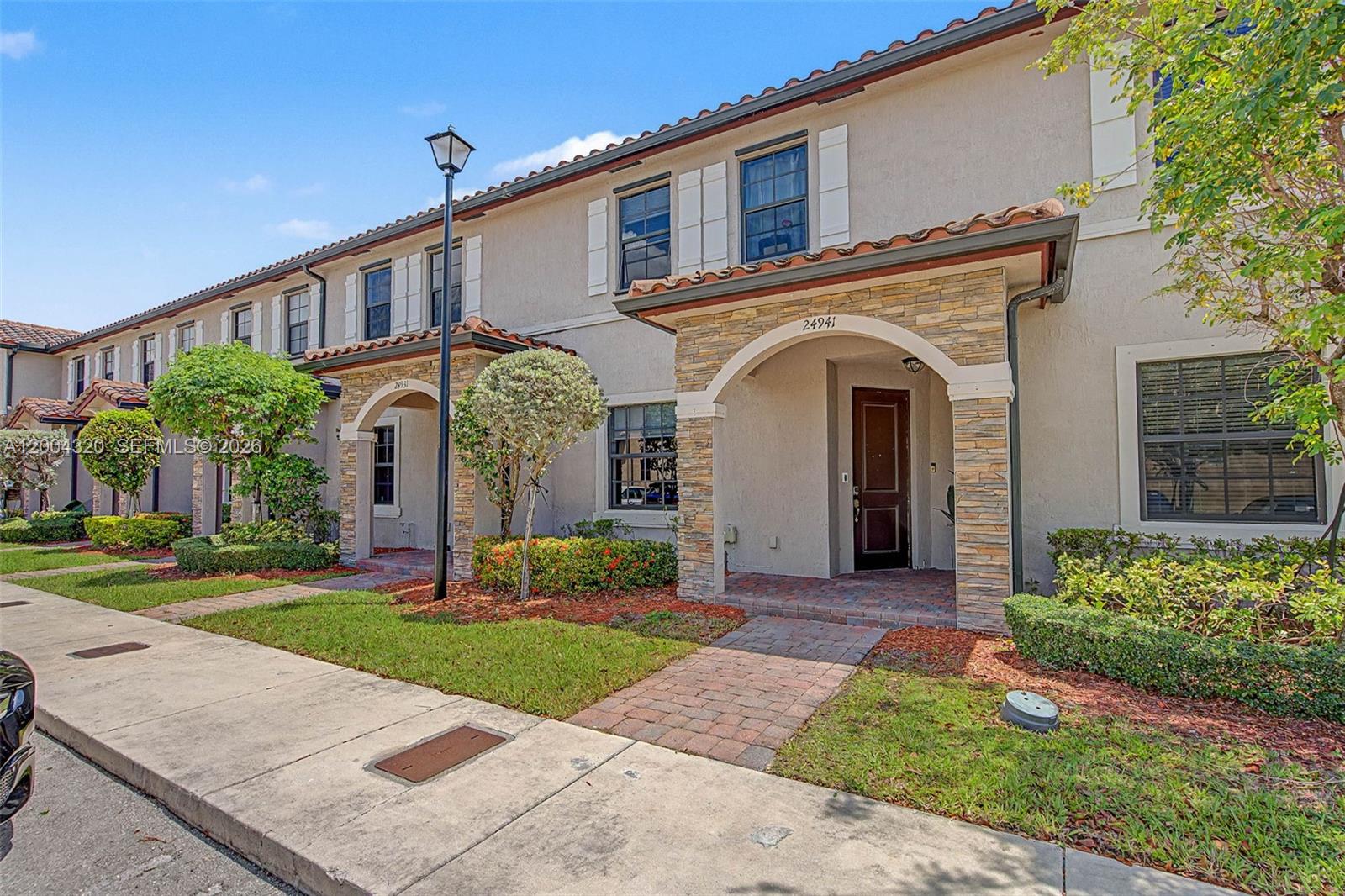 COCO PALM ESTATES - Residential