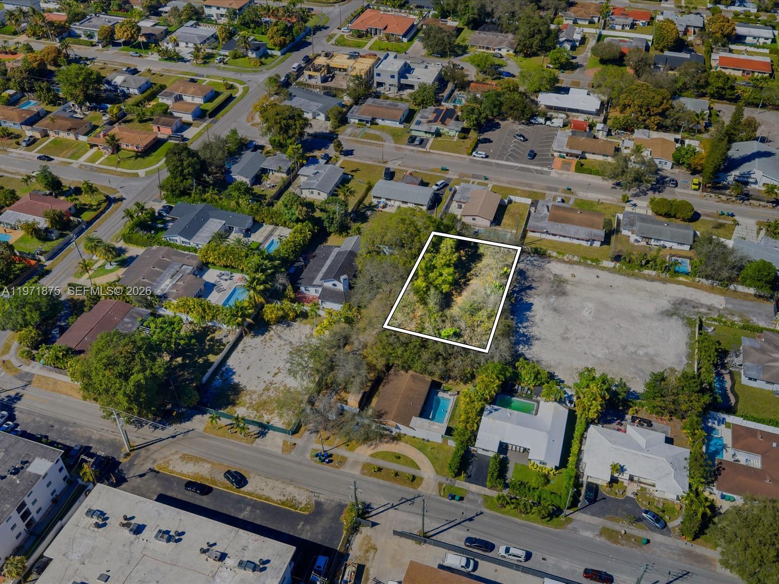 937 B NE 171st Street