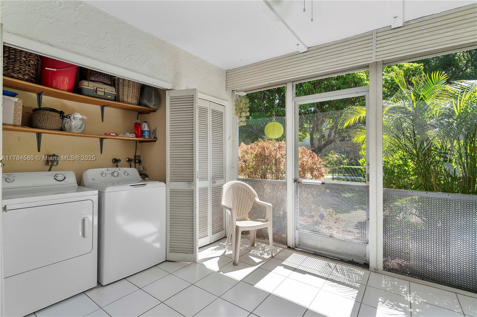 Natura Condominium - Residential