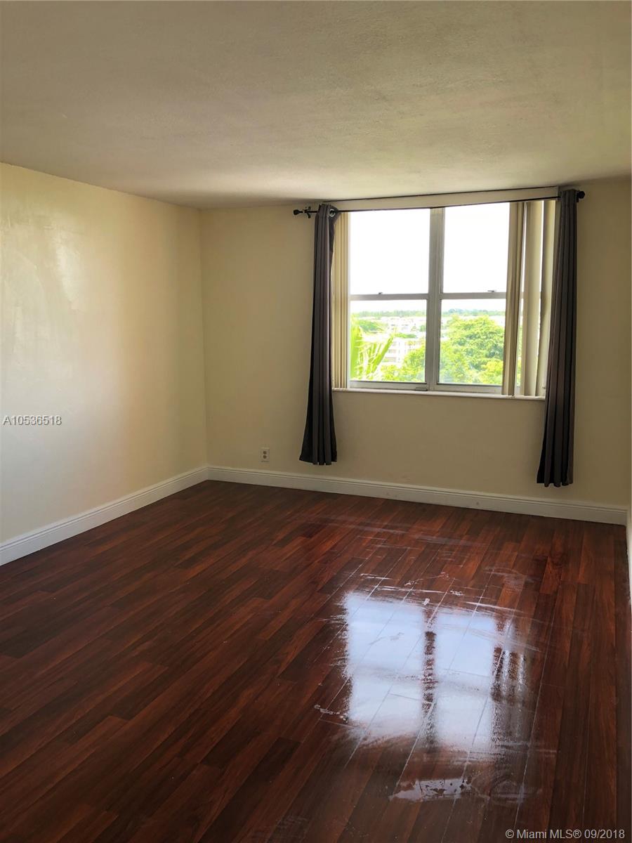 DADELAND PLACE CONDO - Residential Lease