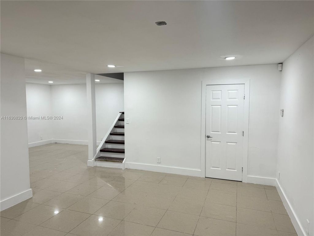 Photo of 720 NW 132nd Ter, Plantation, FL 33325 (MLS # A11630820)