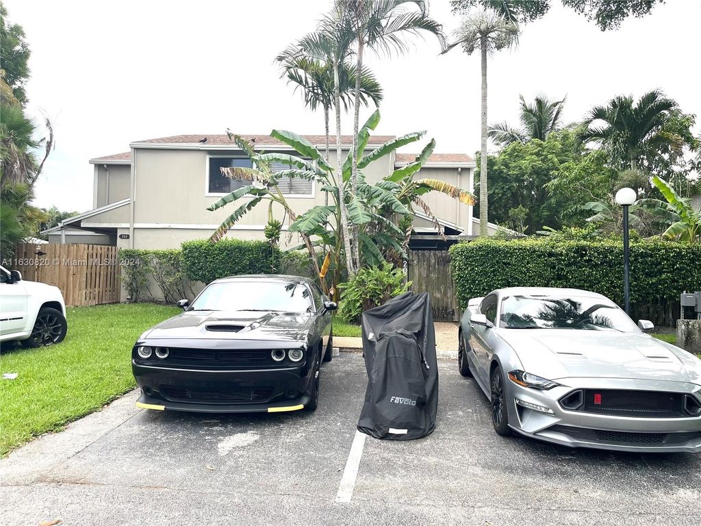 Photo of 720 NW 132nd Ter, Plantation, FL 33325 (MLS # A11630820)