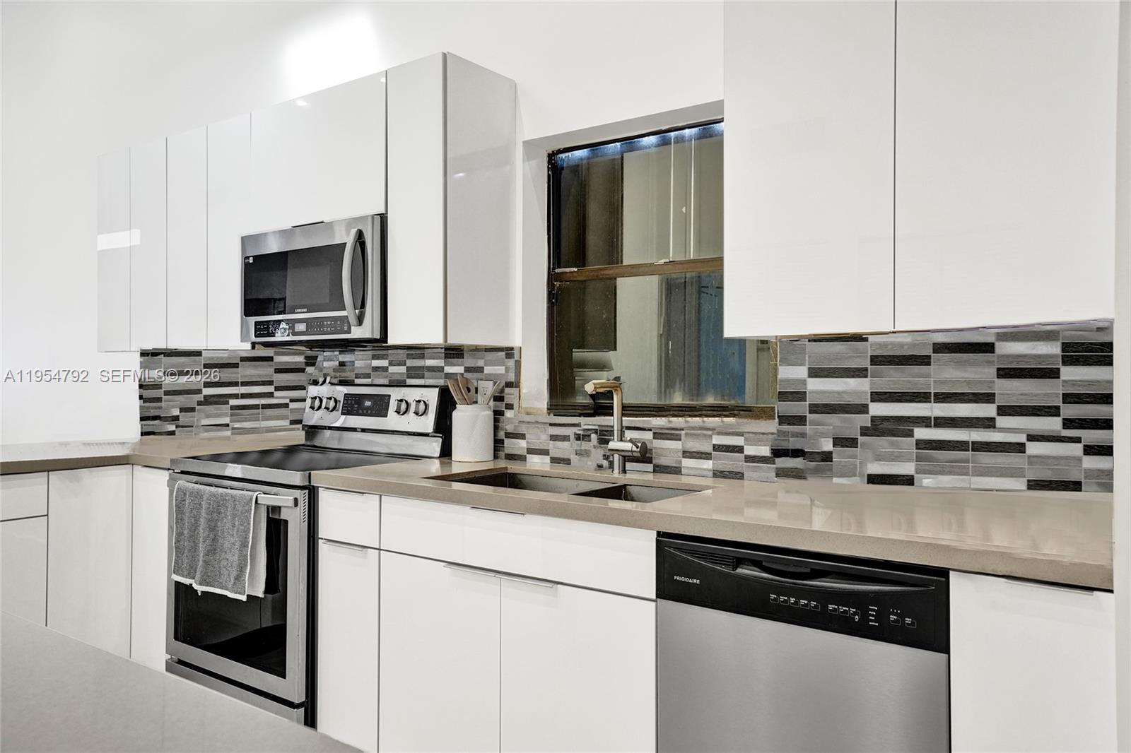 HARBOURWOOD SKETCH OF SUR - Residential