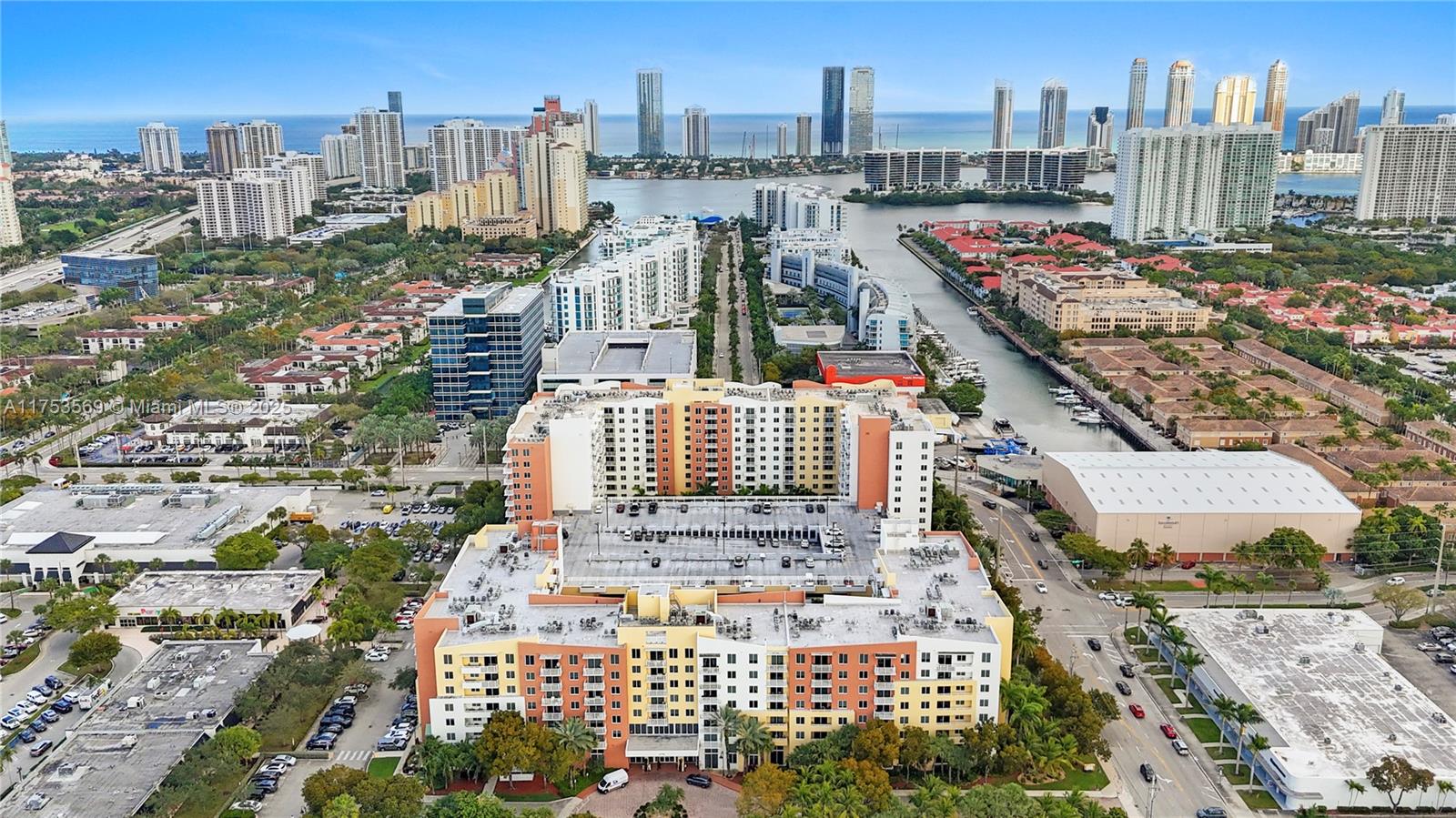 18800 Ne 29th Ave 906, Aventura, Miami-Dade County, Florida - 3 Bedrooms  
2 Bathrooms - 