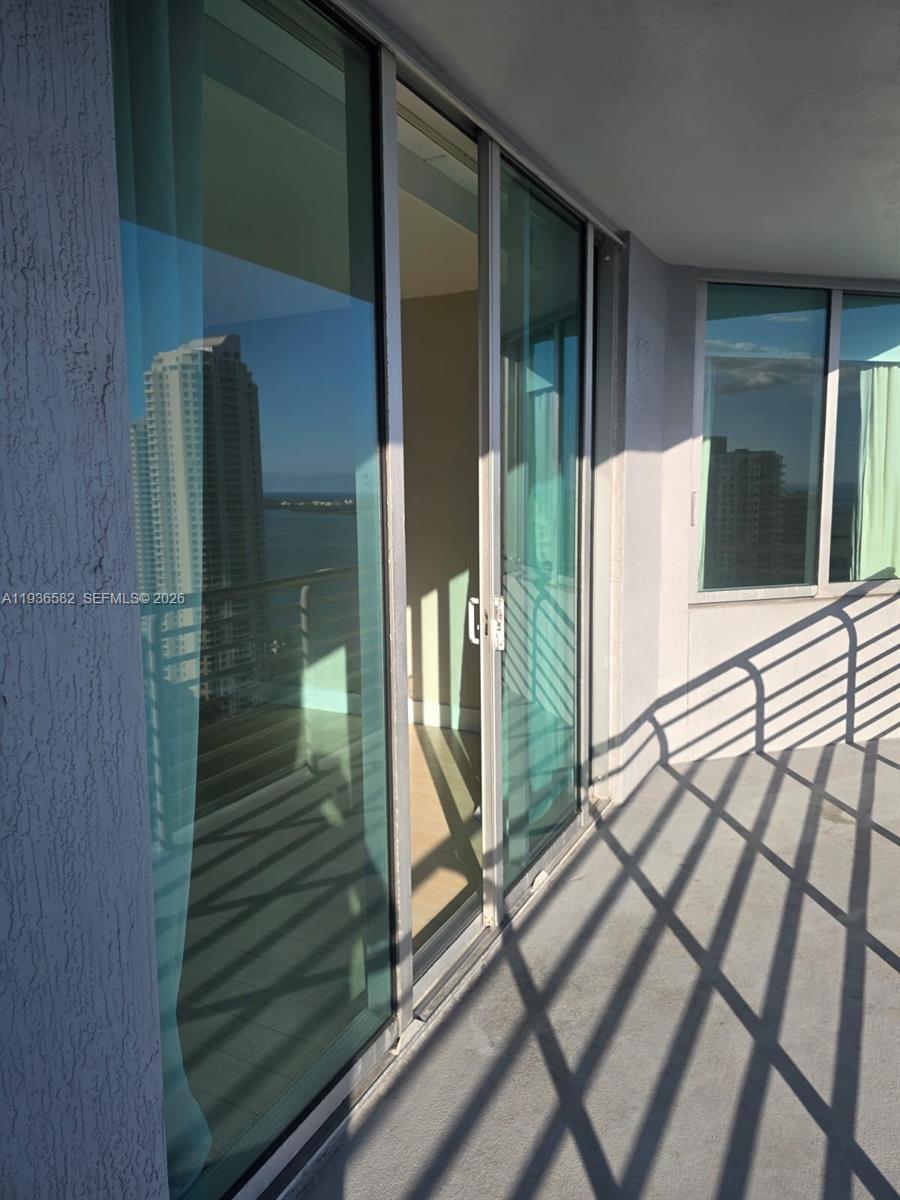 325 S Biscayne Blvd 3221