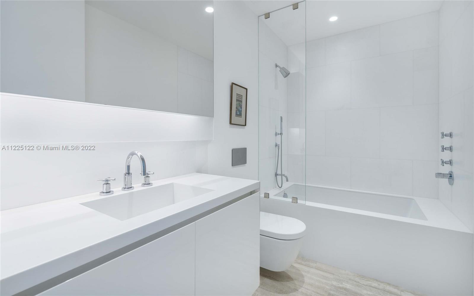 SURF CLUB CONDO - Residential