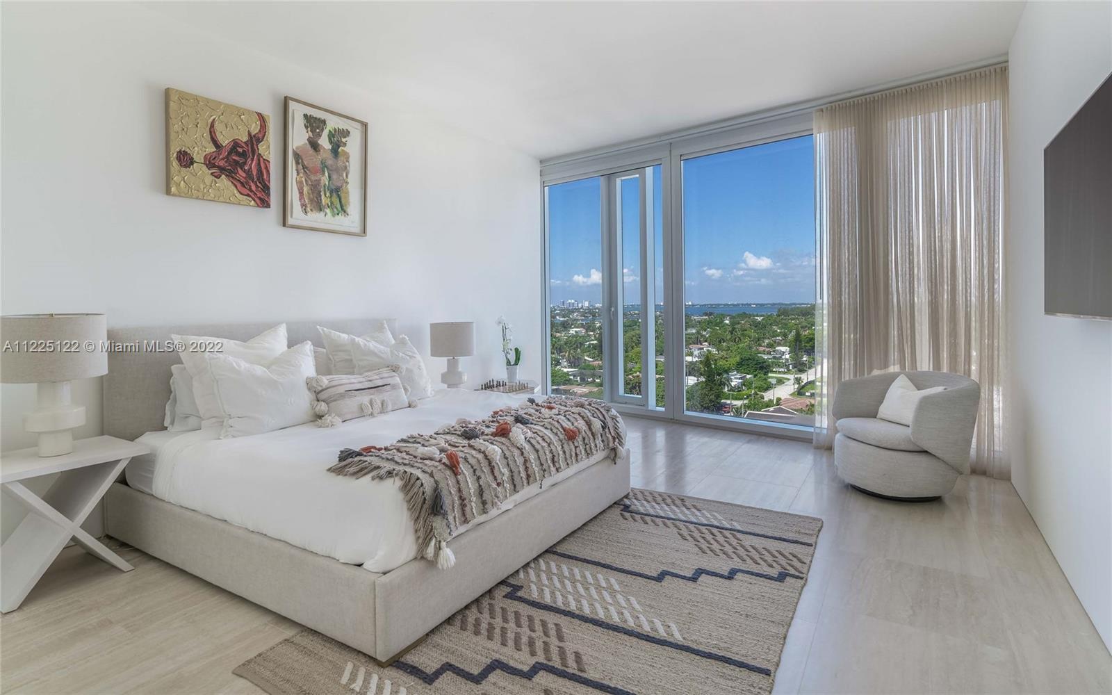 SURF CLUB CONDO - Residential