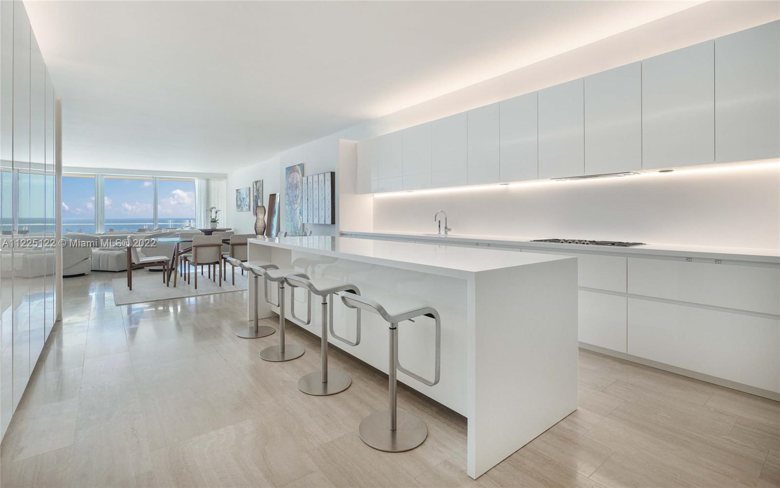 SURF CLUB CONDO - Residential