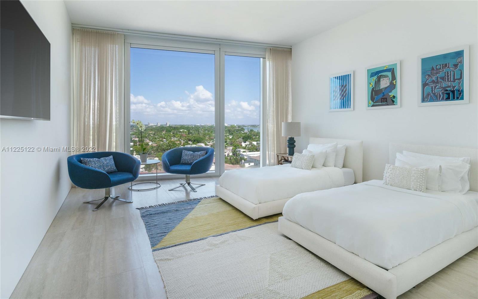 SURF CLUB CONDO - Residential