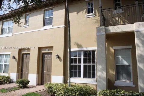 Property for Sale at 530 Sw 147th Ave, Pembroke Pines, Miami-Dade County, Florida - Bedrooms: 2 
Bathrooms: 3  - $424,000