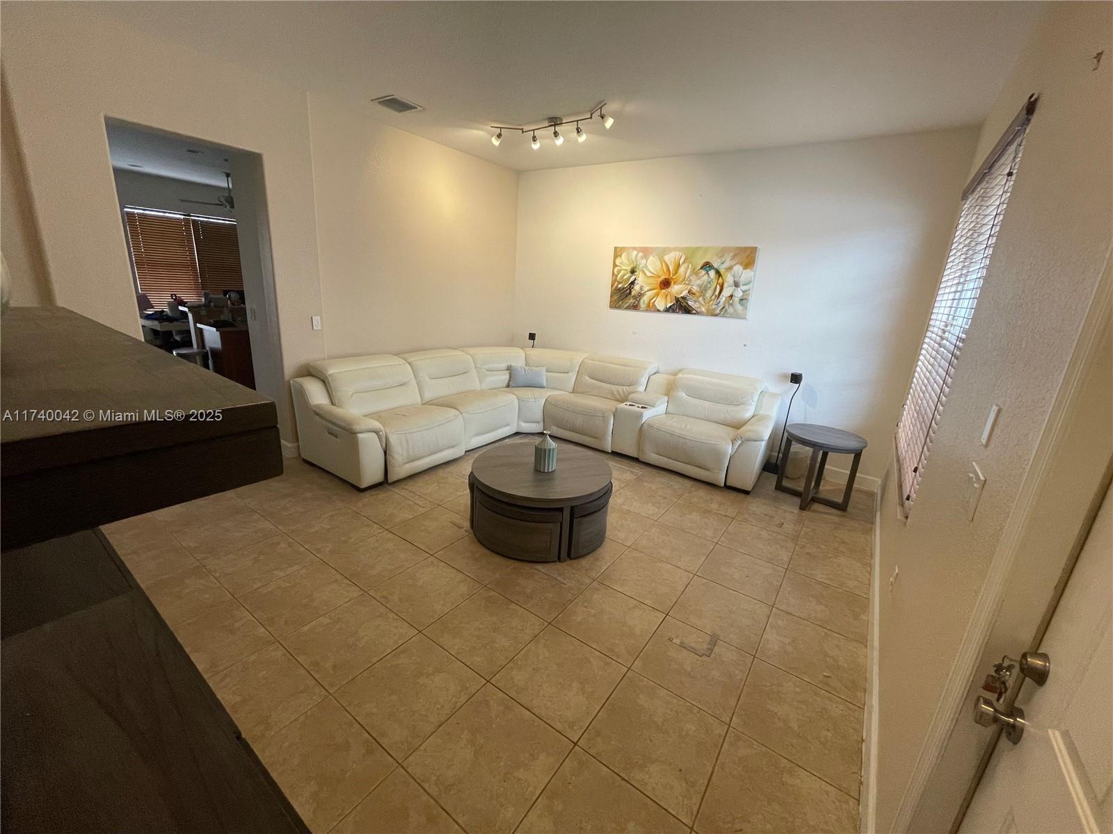 MEADOW PINES - Residential