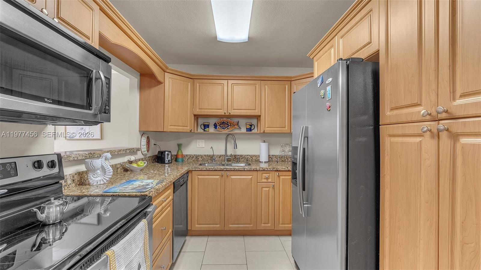 PARKER DORADO CONDO - Residential