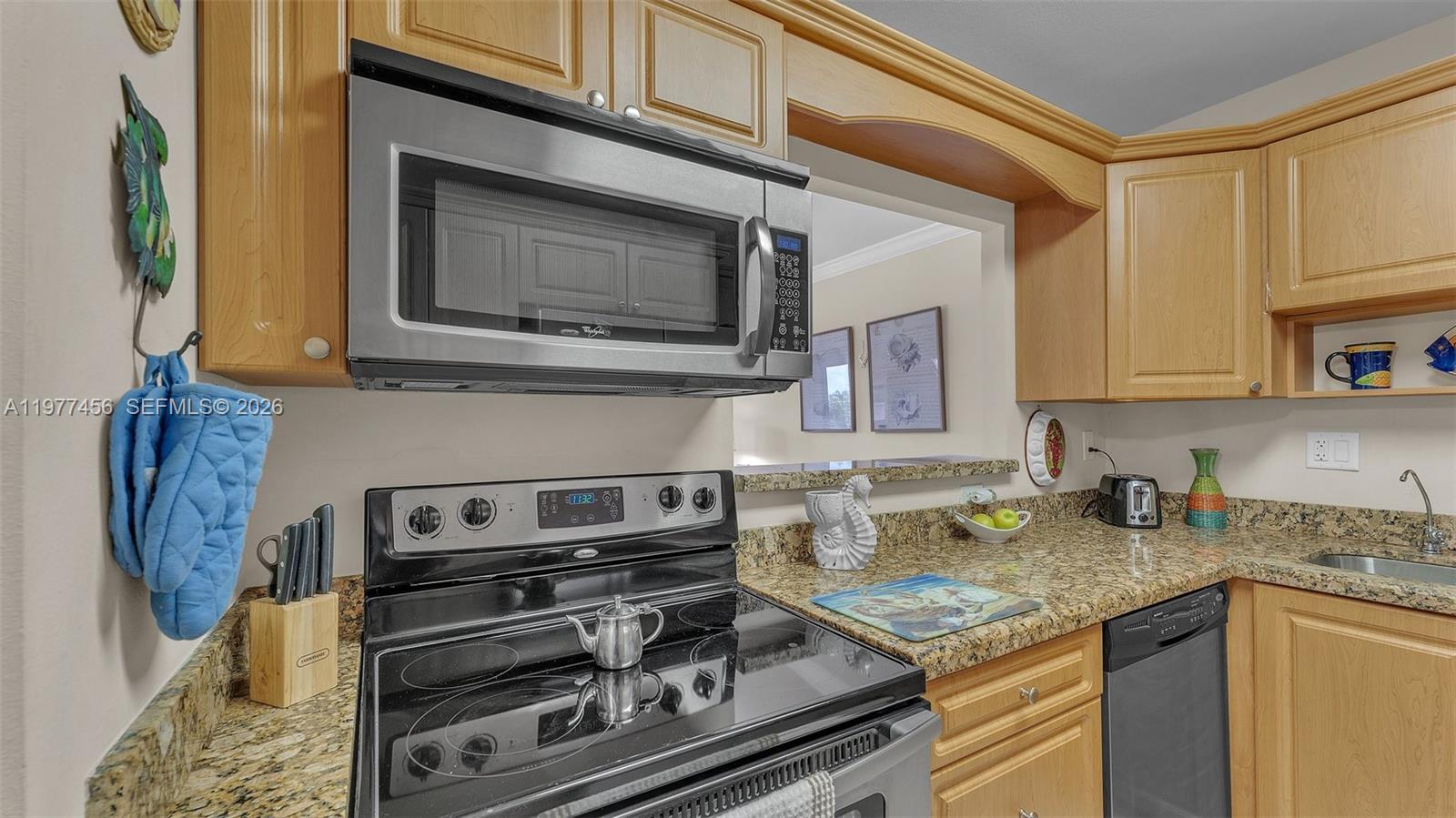 PARKER DORADO CONDO - Residential