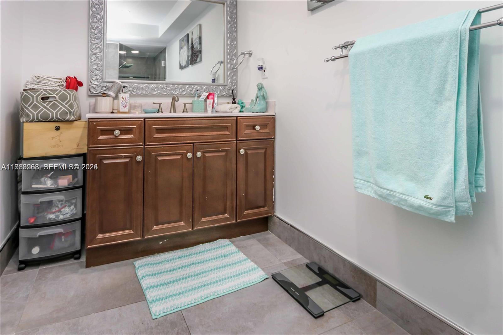 RACQUET CLUB OF KENDALE L - Residential