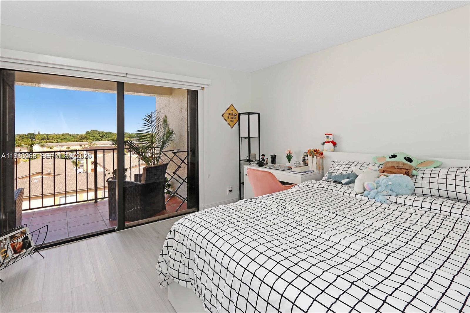 RACQUET CLUB OF KENDALE L - Residential