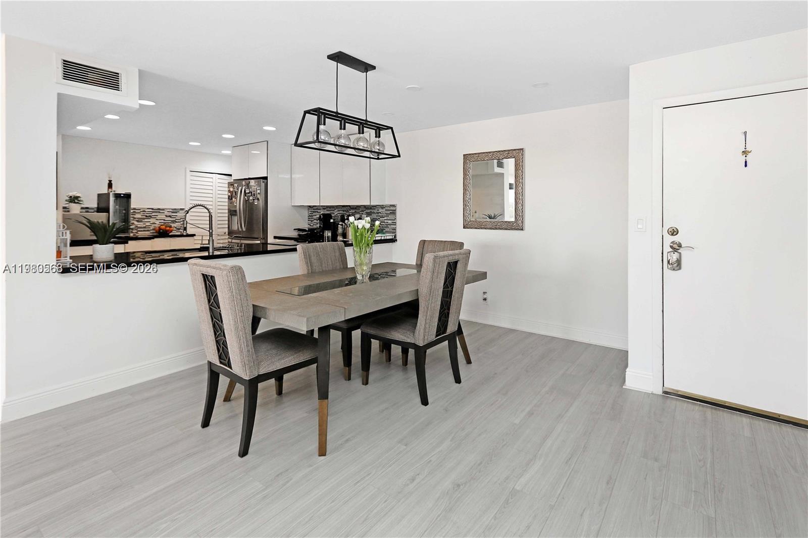 RACQUET CLUB OF KENDALE L - Residential