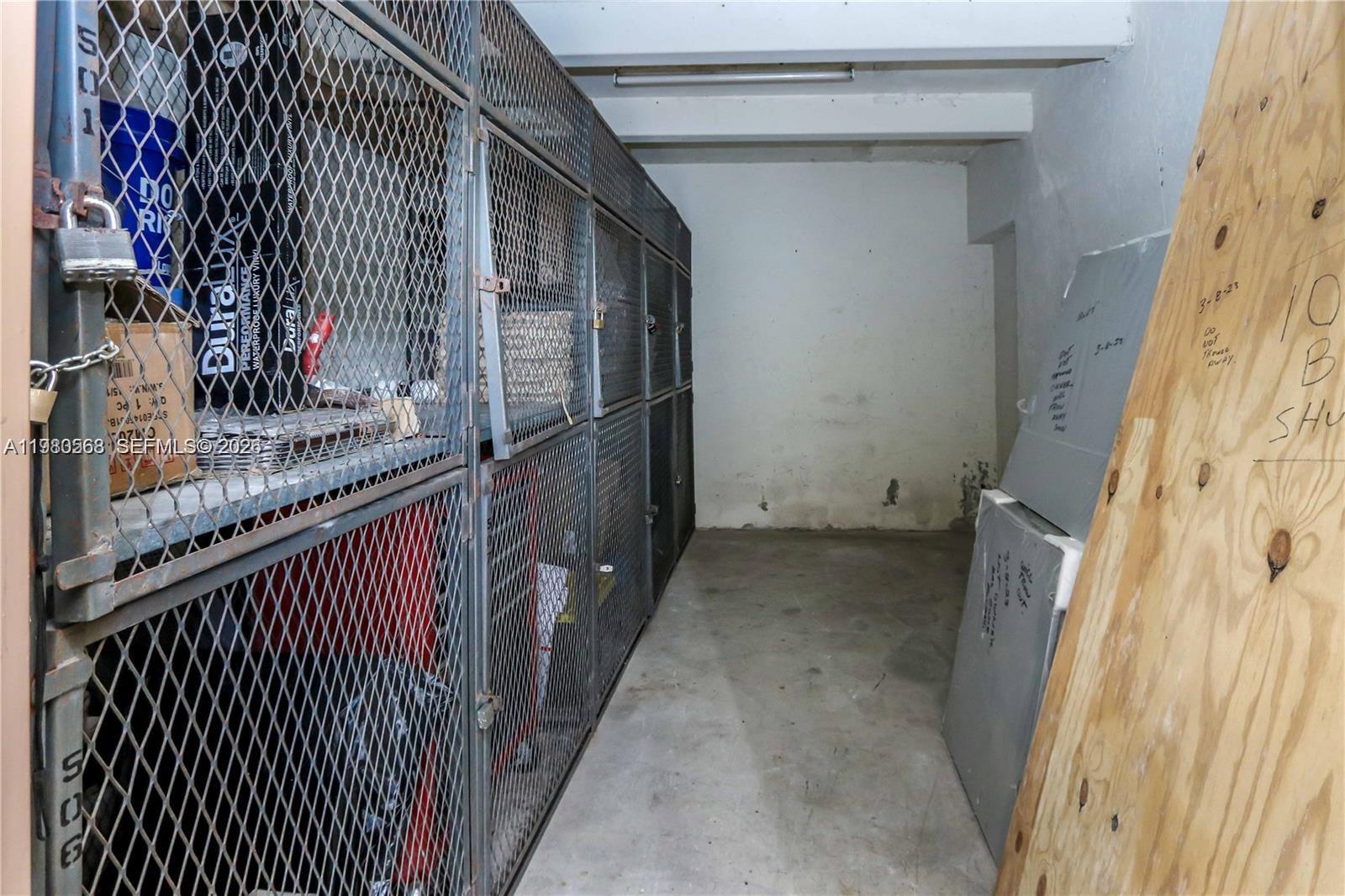 RACQUET CLUB OF KENDALE L - Residential