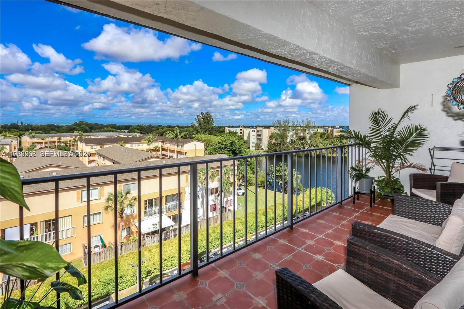 RACQUET CLUB OF KENDALE L - Residential