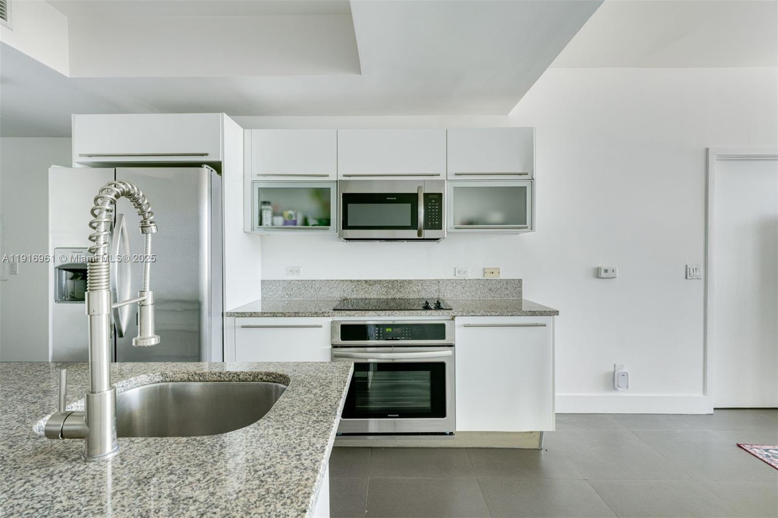 888 Biscayne Blvd 1704