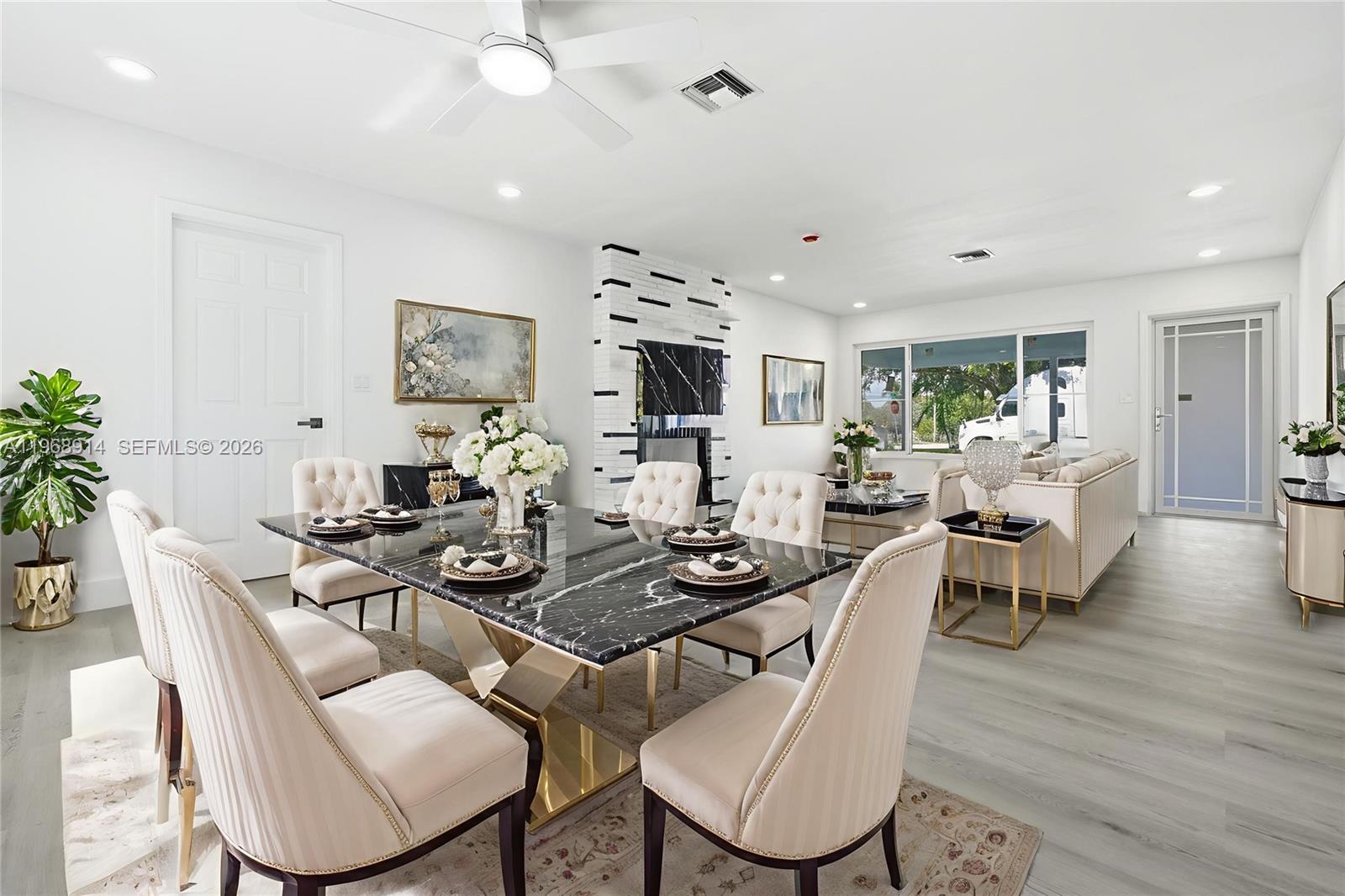 SOUTH HOLLYWOOD AMD PLAT - Residential