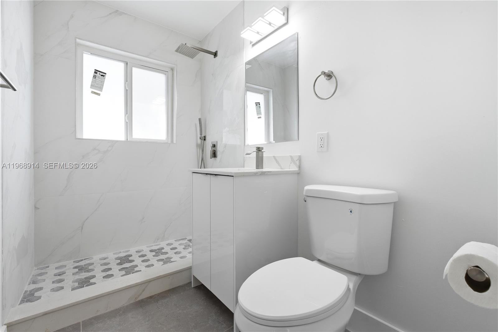 SOUTH HOLLYWOOD AMD PLAT - Residential