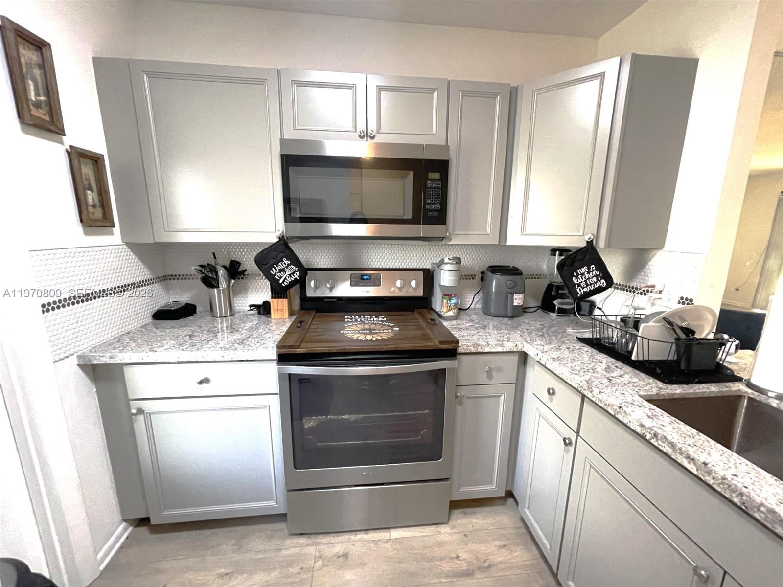 ELDERBERRY GARDENS CONDO - Residential