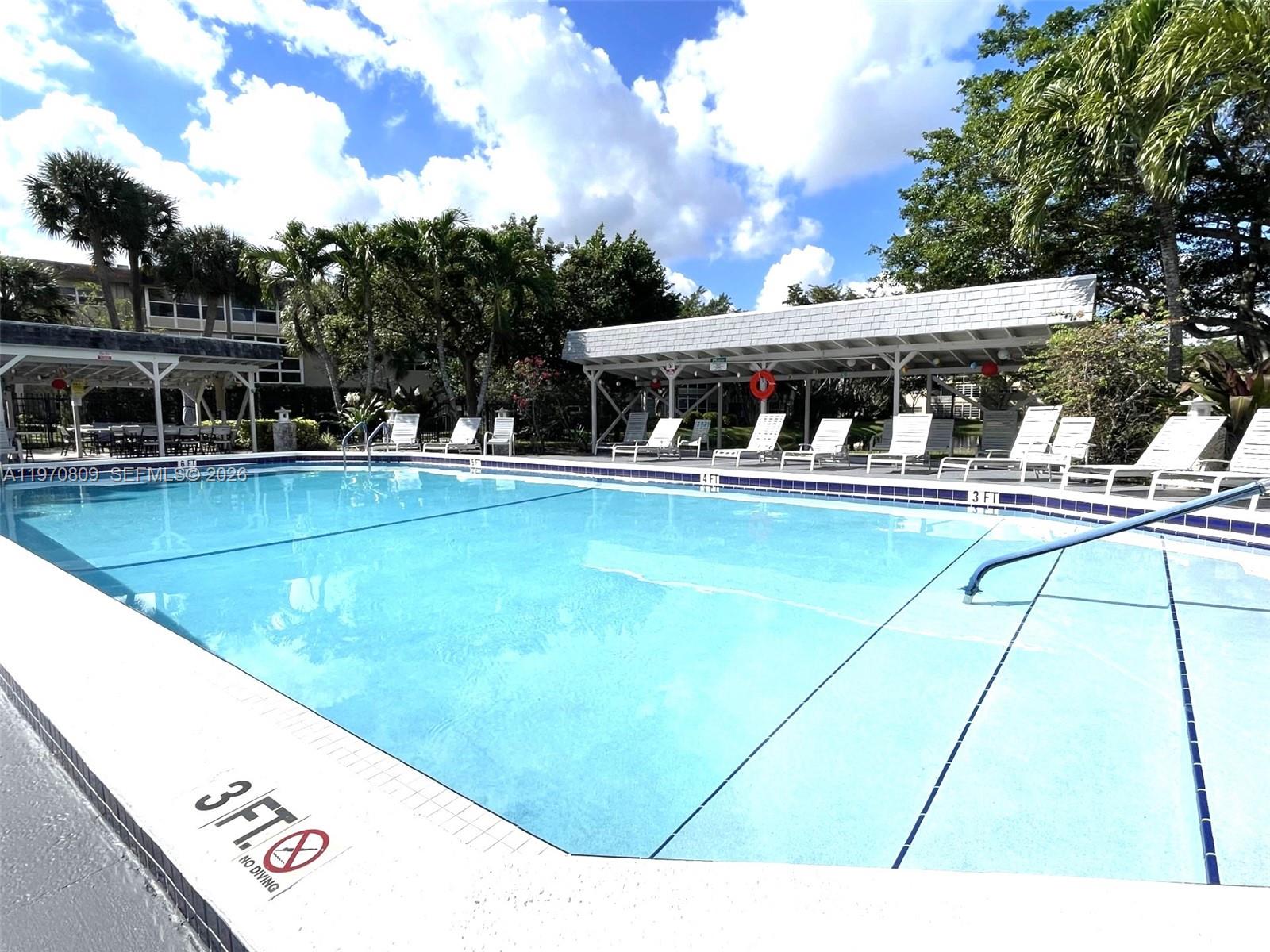 ELDERBERRY GARDENS CONDO - Residential